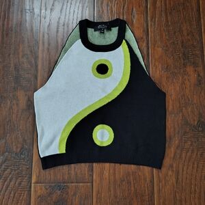 Chic Fox Black and Green Crop Top